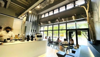 cheng10coffee｜誠十咖啡台南旗艦店 - 台南市