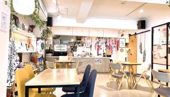 嗯哼咖啡食堂(Uh huh cafe) - 台北市