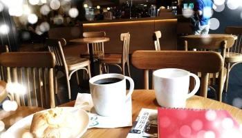 星巴克-屏东门市 - 屏東縣屏東市 星巴克-屏东门市 - 屏東縣屏東市