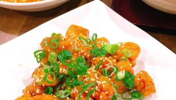 空白餐館（只接六人以內的小桌客，請預約並點菜） - 台南市