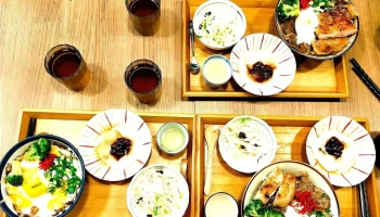隐燃烧肉丼食堂 | 没有订位 - 嘉義市
