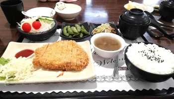 青町日式家庭料理 - 台南市
