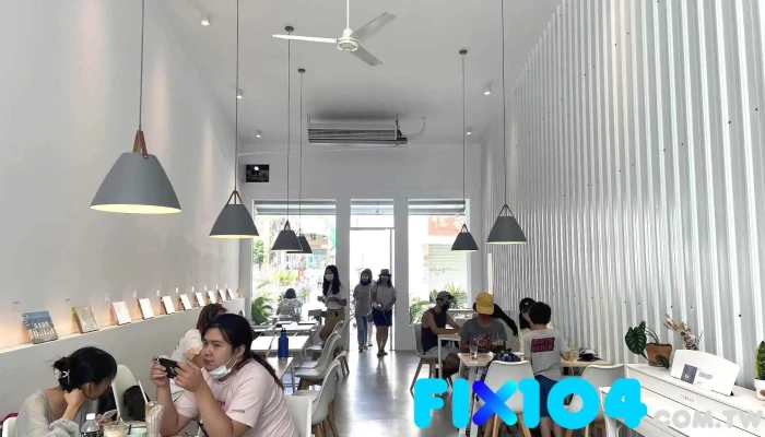 Cafe In White 咖啡白｜恆春咖啡廳｜霜淇淋｜甜點｜早午餐｜輕食｜客製化生日蛋糕｜恆春美食｜寵物超友善 - 946台湾屏東縣恆春鎮中山路37號