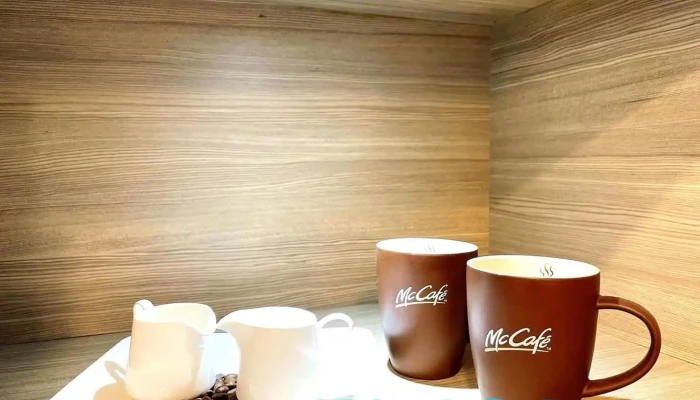 McCafé 咖啡-馬公中正店 - 1樓, No. 30號光明路馬公市澎湖縣台湾 880