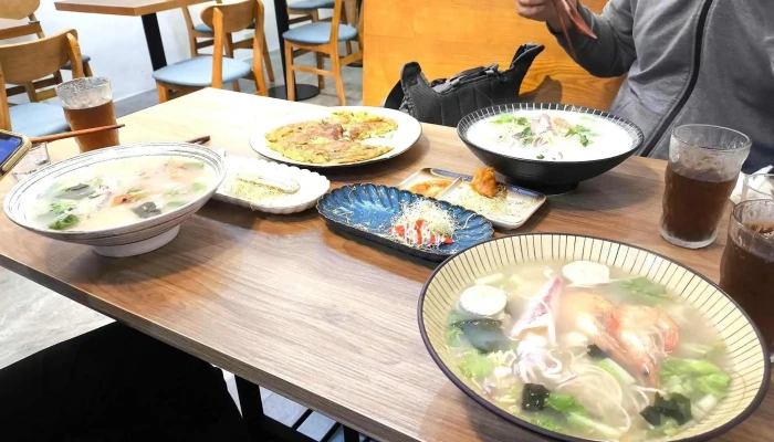 住山煮海SunHai—海鮮粥•澎湖小卷專賣店 - 545台湾南投縣埔里鎮仁愛路510號