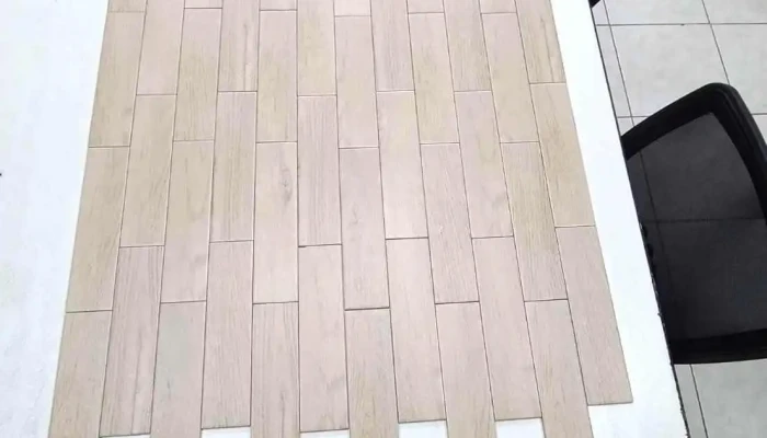 冠福建材有限公司-東區建材推薦|超耐磨木地板|進口磁磚|國產磁磚|磁磚施工|磁磚推薦|隔音水泥|樓地板隔音 - 台南市