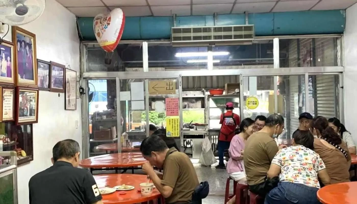 卑南豬血湯台東老店｜台東｜美食｜小吃｜侯記｜Mr.pig|僅此一家無分店 - 台東縣台東市