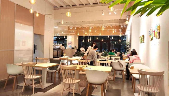 旅人咖啡馆 力行店 - 桃園市