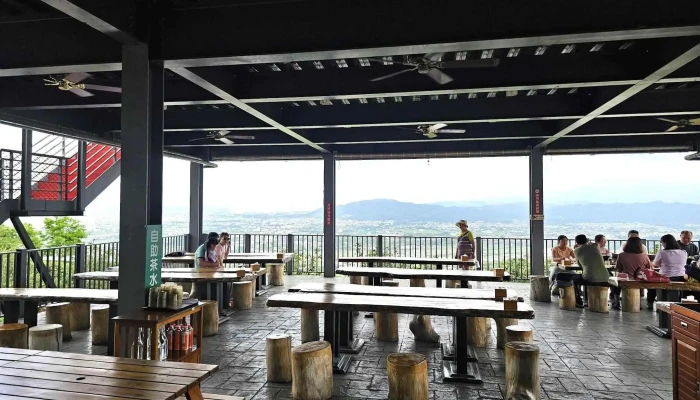 東星屋景觀餐廳 - 南投縣南投市