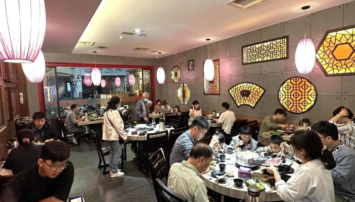 汕头泉成沙茶火锅 - 高雄市