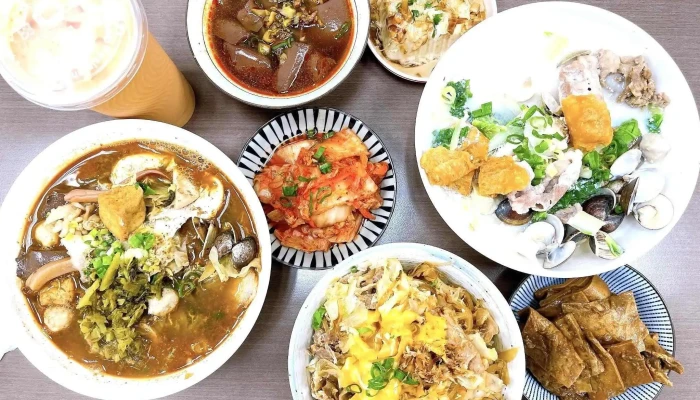 霄餚食堂｜海南雞｜鍋燒麵 - 苗栗縣苗栗市